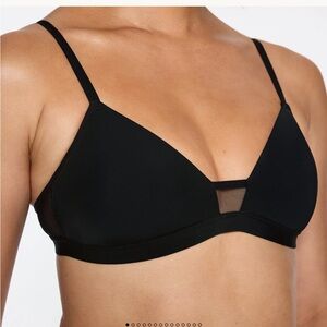 PEPPER FEEL GOOD WIREFREE T-SHIRT BRA BLACK MEDIUM